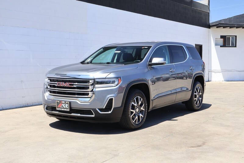 2022 GMC Acadia SLE