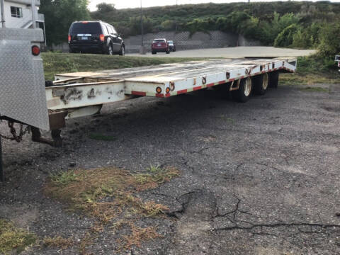 1988 Interstate FLATBED for sale at Sparkle Auto Sales in Maplewood MN