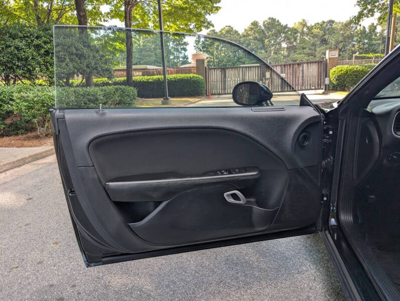 2015 Dodge Challenger SXT