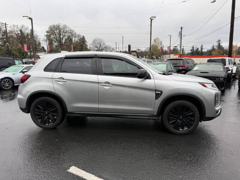 2022 Mitsubishi Outlander Sport LE