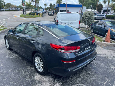 2019 Kia Optima S