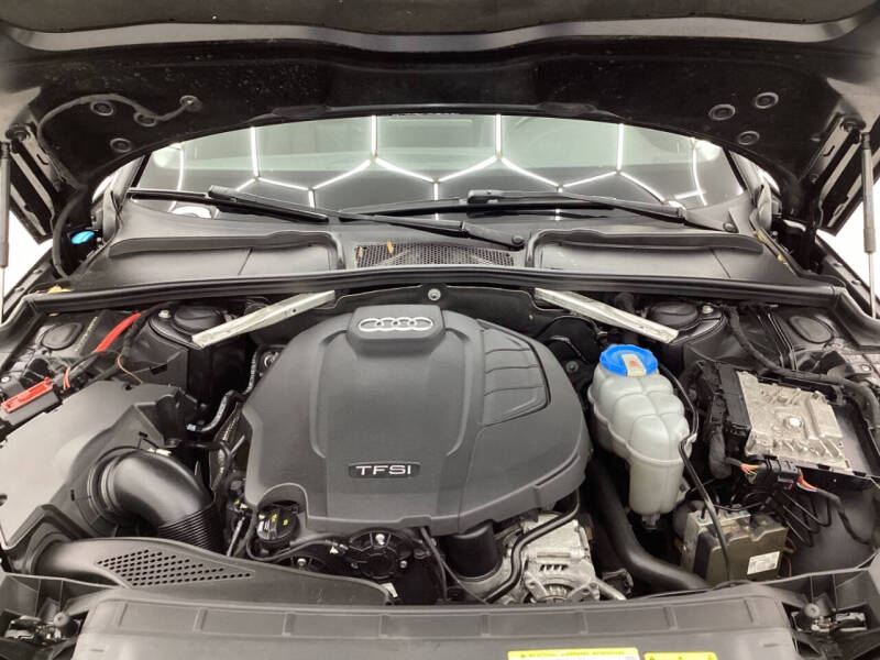 2019 Audi A4 quattro Premium Plus 45 TFSI