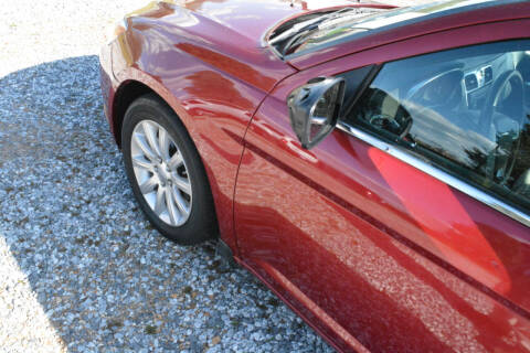 2012 Chrysler 200 for sale at Good Wheels Auto Sales, Inc in Cornelia GA