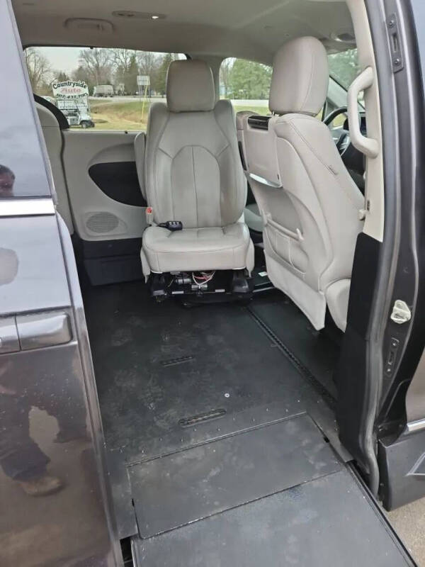 2018 Chrysler Pacifica Touring L Plus
