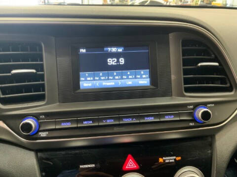 2019 Hyundai Elantra