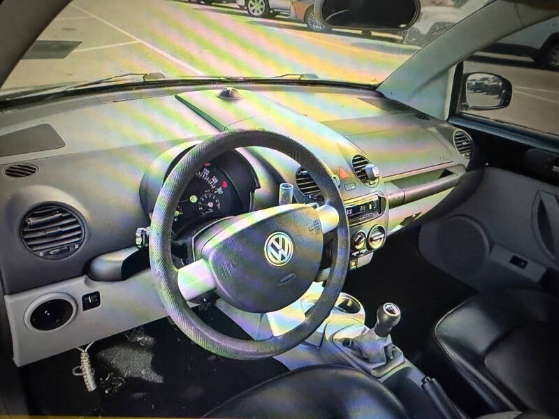 2005 Volkswagen New Beetle Convertible GLS 1.8T