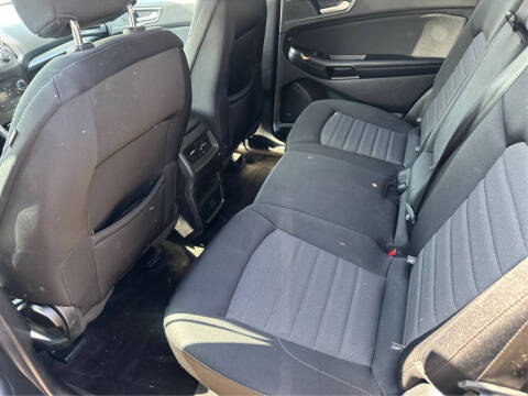 2018 Ford Edge SE