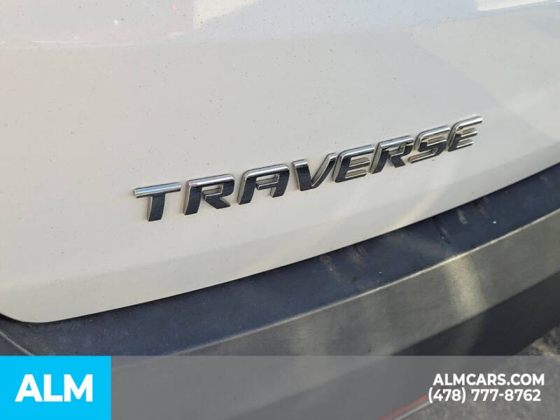 2021 Chevrolet Traverse LT Leather