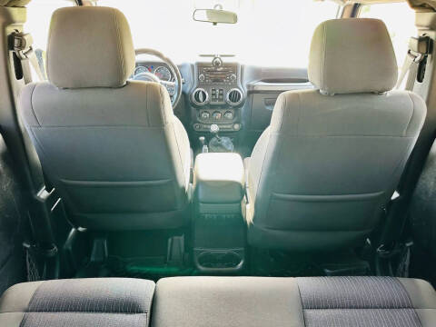 2012 Jeep Wrangler Unlimited Sport