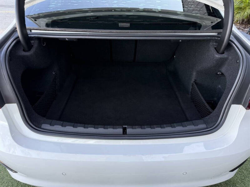 2019 BMW 3 Series 330i