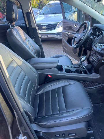 2018 Ford Escape Titanium