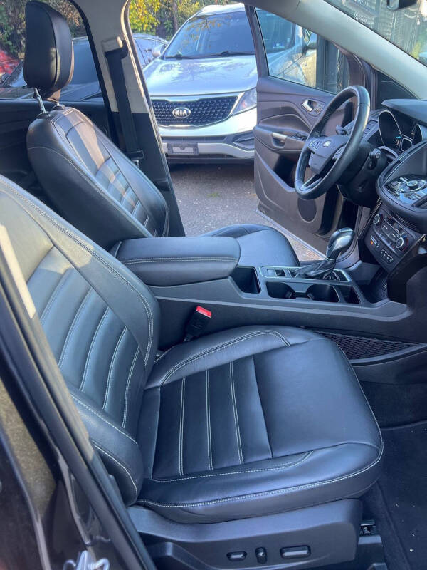 2018 Ford Escape Titanium