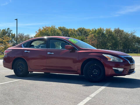 2015 Nissan Altima for sale at E & N Used Auto Sales LLC in Lowell AR