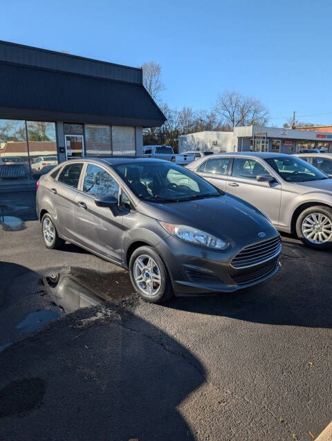 2018 Ford Fiesta for sale at BARRETT & SONS in Milledgeville, GA