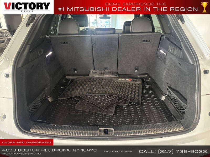 2022 Audi SQ5 3.0T quattro Premium Plus