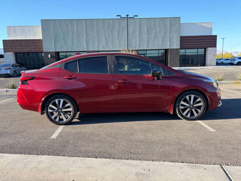 2020 Nissan Versa SR