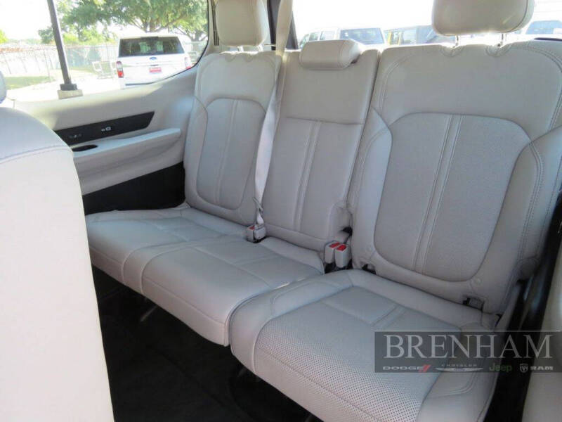 2024 Jeep Wagoneer Series III