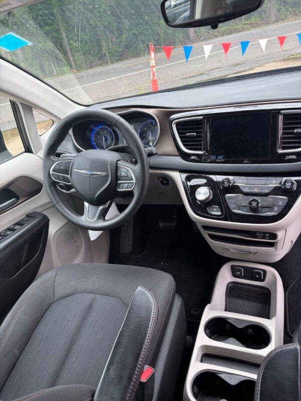2017 Chrysler Pacifica Touring