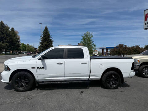 2018 RAM 1500 Night