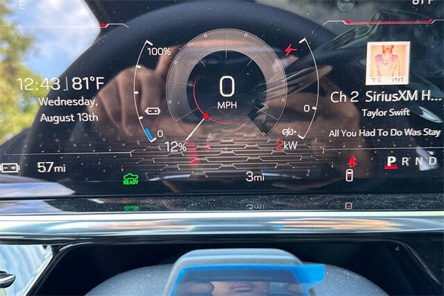 2025 GMC Sierra EV Denali