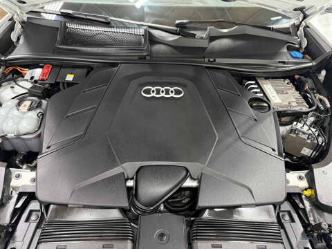 2019 Audi Q8 quattro Premium Plus 55 TFSI