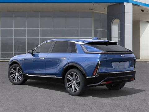 2024 Cadillac LYRIQ Luxury 1