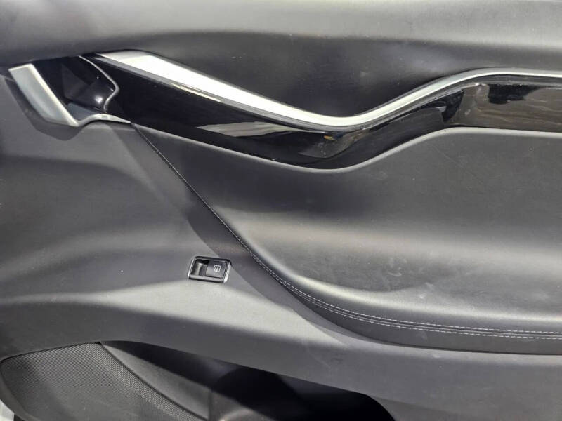 2016 Tesla Model X