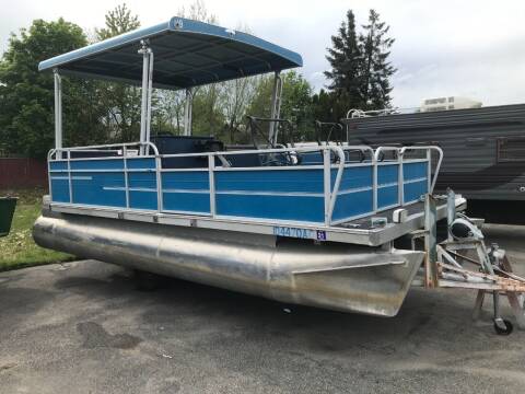 1995 19ft Pontoon Boat 19ft Pontoon Boat for sale at Pool Auto Sales in Hayden ID