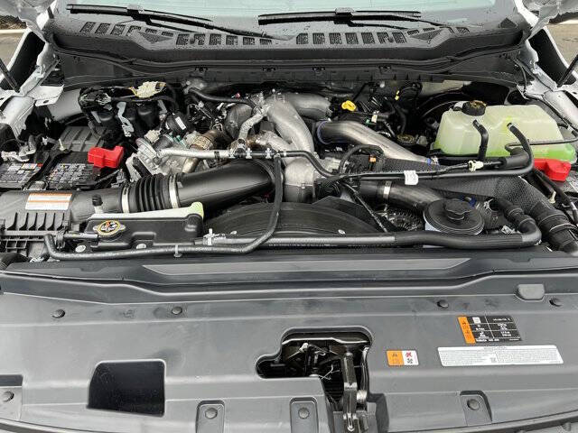 2025 Ford F-350 Super Duty XL