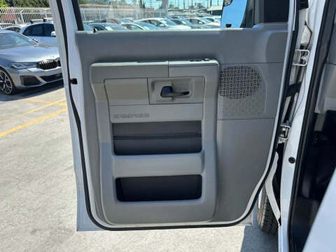 2013 Ford E-Series E-150