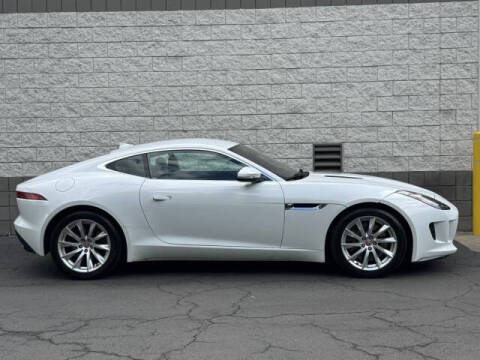 2017 Jaguar F-TYPE Premium