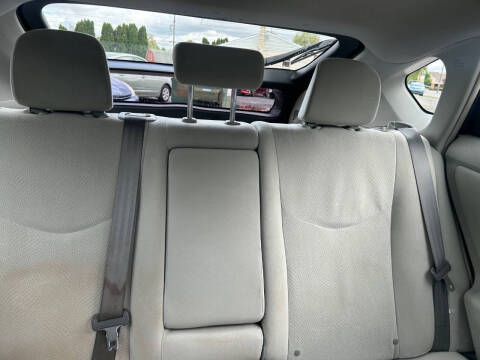 2012 Toyota Prius Three