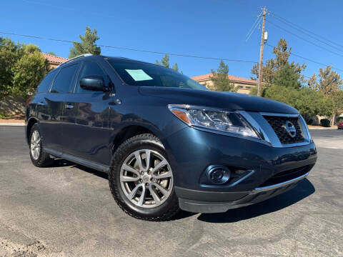 2015 Nissan Pathfinder for sale at Boktor Motors - Las Vegas in Las Vegas NV