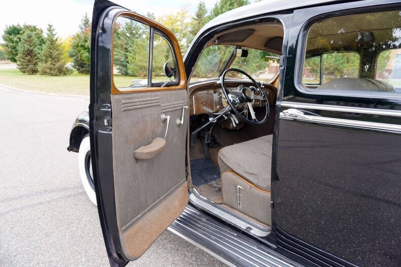 1936 Chrysler Imperial