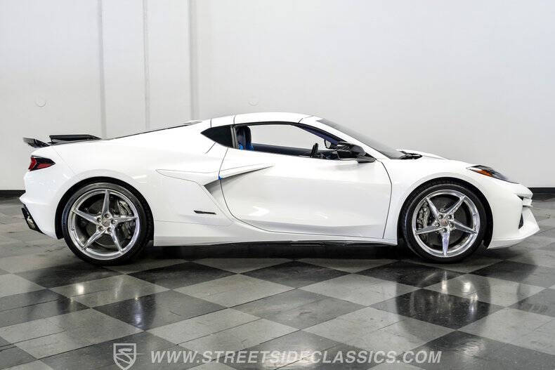 2024 Chevrolet Corvette E-Ray