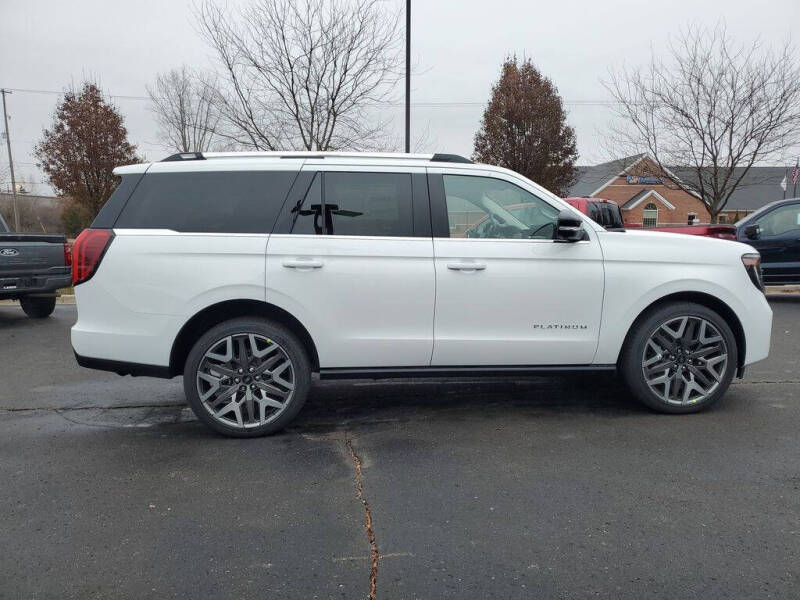 2025 Ford Expedition Platinum