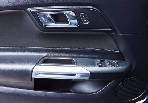 2015 Ford Mustang V6