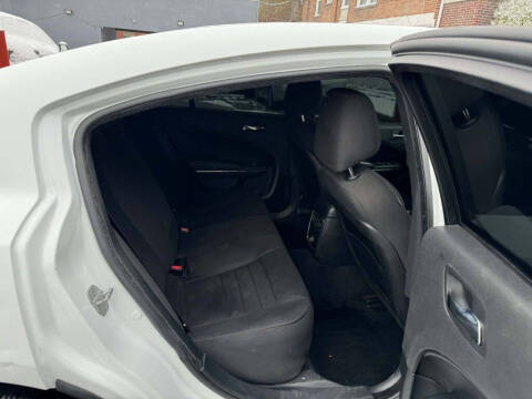 2013 Dodge Charger SXT