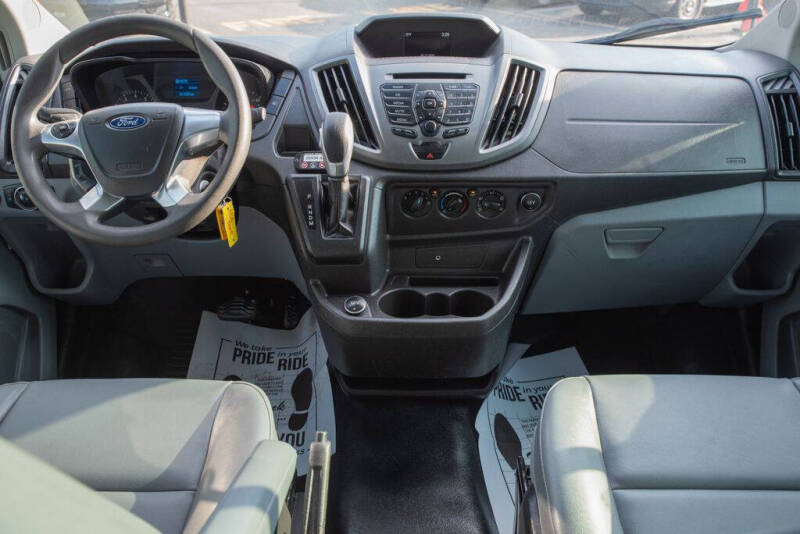 2017 Ford Transit