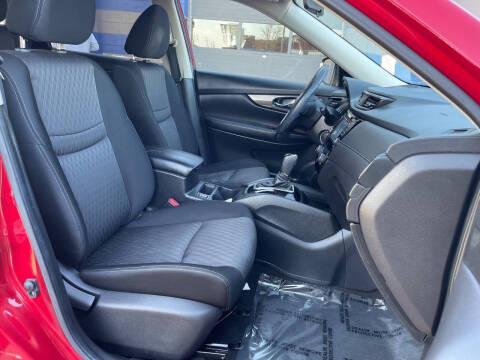 2017 Nissan Rogue SV