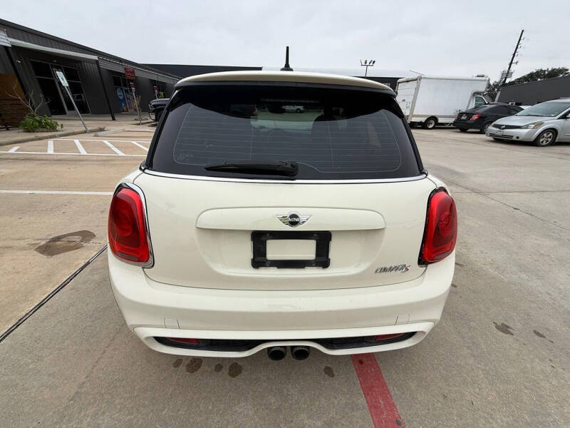 2015 MINI Hardtop 2 Door Cooper S