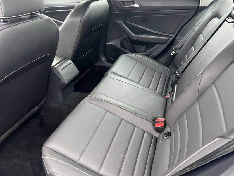 2024 Volkswagen Jetta SE