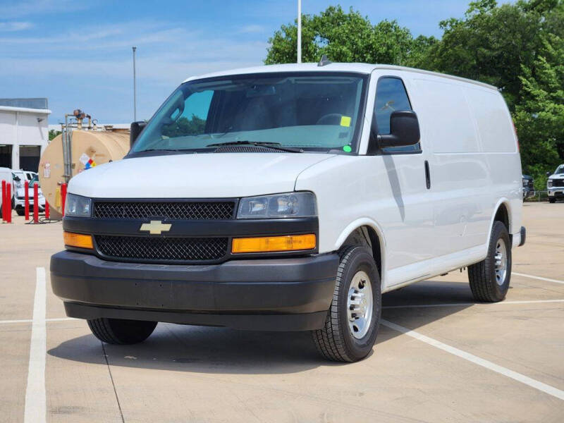 2021 Chevrolet Express 2500