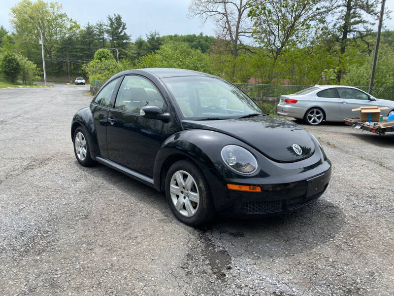 2006 Volkswagen New Beetle for sale at Deals On Wheels LLC in Saylorsburg PA