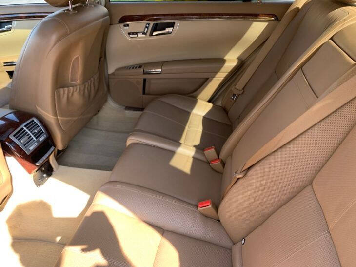 2007 Mercedes-Benz S-Class S 550