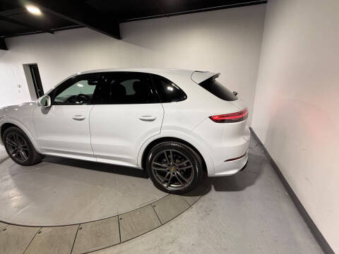 2022 Porsche Cayenne