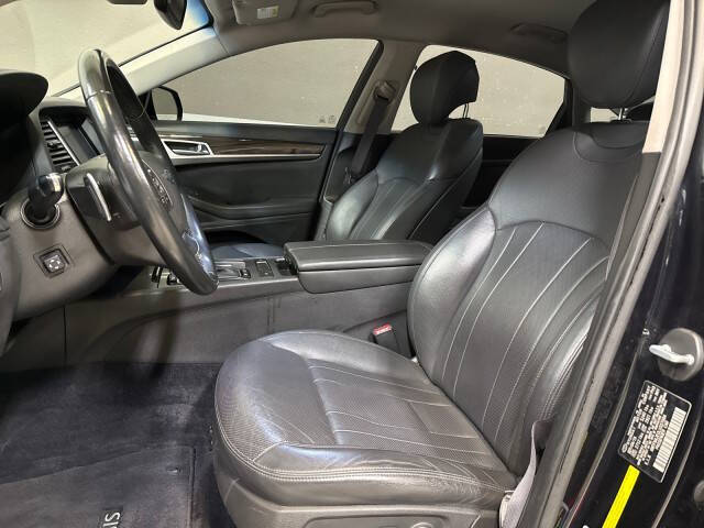2020 Genesis G80