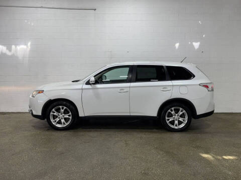 2015 Mitsubishi Outlander SE