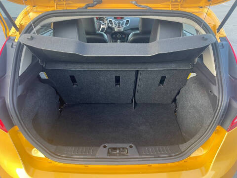 2011 Ford Fiesta SES