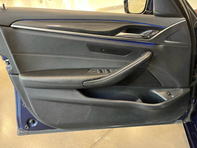 2017 BMW 5 Series 530i